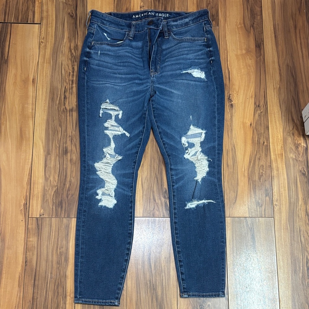 American Eagle Outfitters Women's Ripped Dark Blue Skinny Jeans Size 8 x-short